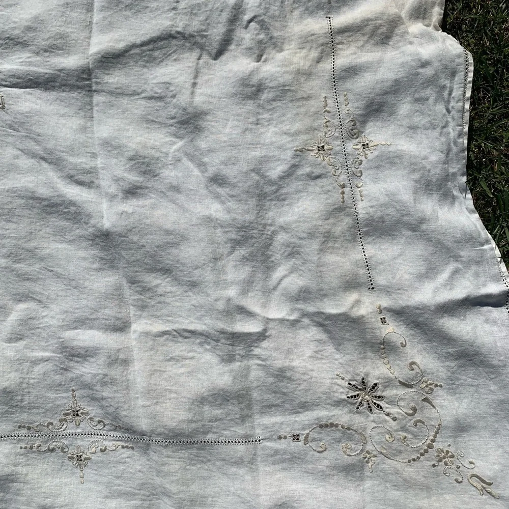 Table cloth